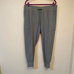 Calia Woman’s cargo pocket jogger